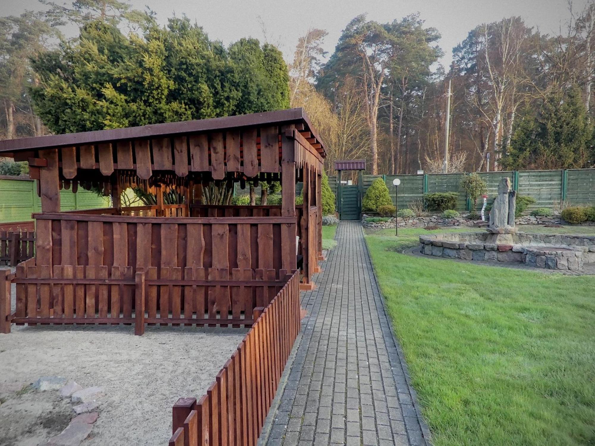 Pensjonat Cichy Kacik Kąty Rybackie Buitenkant foto